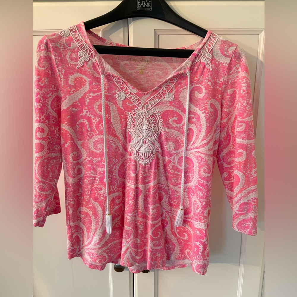 Lilly Pulitzer Holly top. Size XS